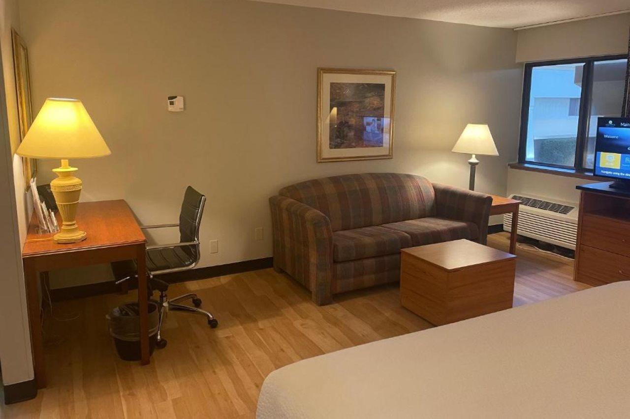 Days Inn By Wyndham Pleasant Prairie Kenosha מראה חיצוני תמונה